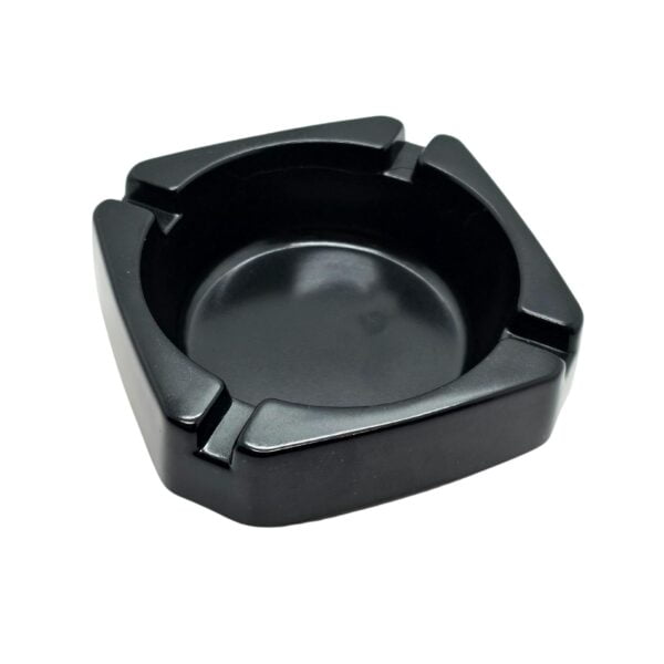 Ashtray | Plastic | Generic